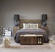 bed met hoofdbord