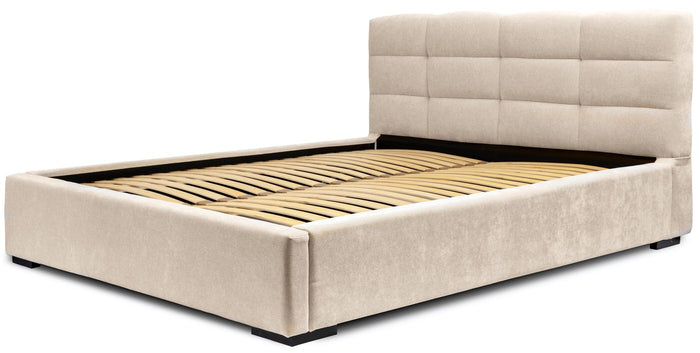 gestoffeerd bed